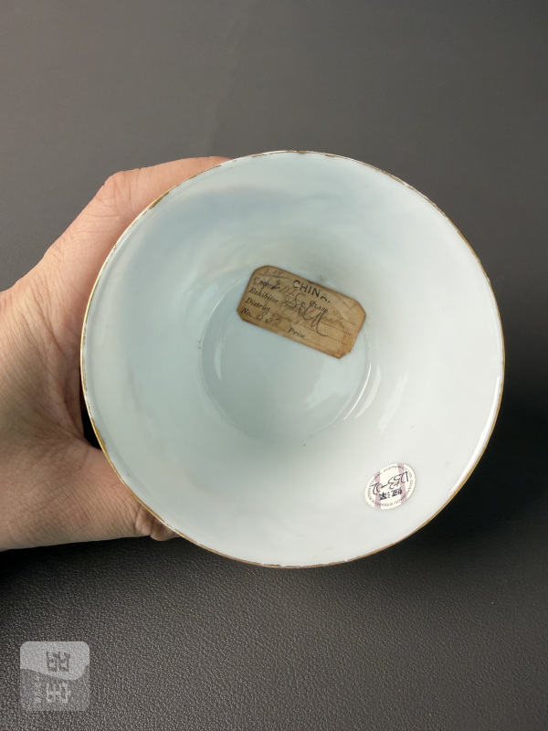 清光绪 粉彩九桃纹杯 - 图8